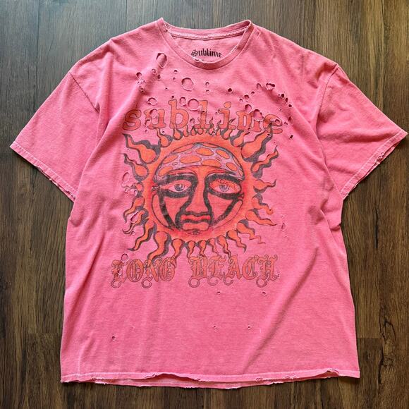Sublime Distressed Graphic Band T-Shirt Red Sun Logo S/M Grunge Style - Picture 1 of 6